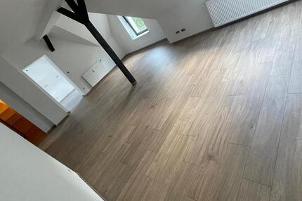 Dachgeschoss-Wohnung zu verkaufen zimmer