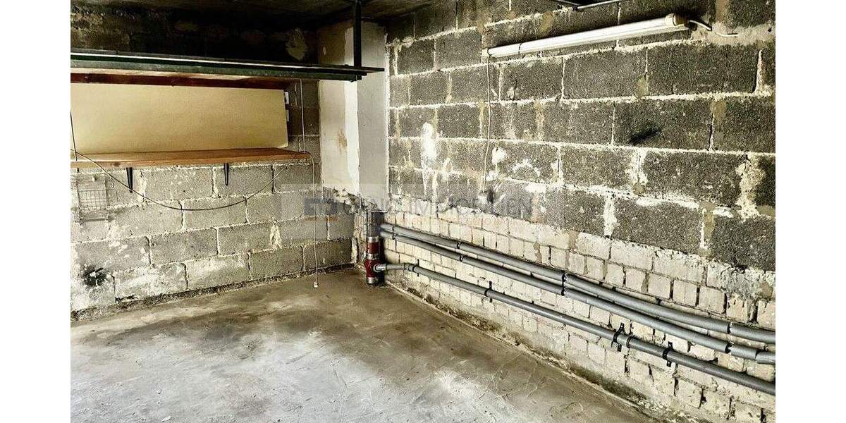 Zwei Einheiten mit Option auf Erweiterung, komplett frei! 6 zimmer