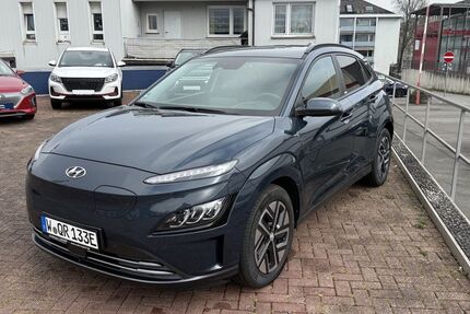 Hyundai KONA 8.800 km 21.990 € Wuppertal 42117