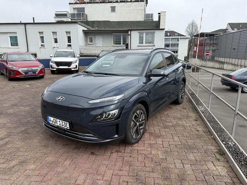 Hyundai KONA 8.800 km 21.990 € Wuppertal 42117
