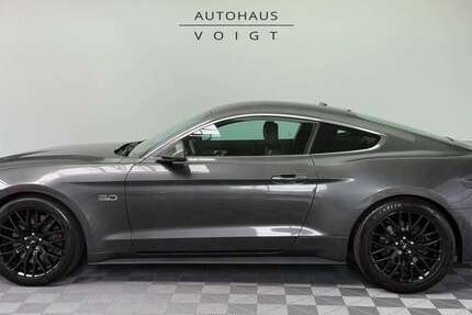 Ford Mustang 75.461 km 38.500 € Radevormwald 42477