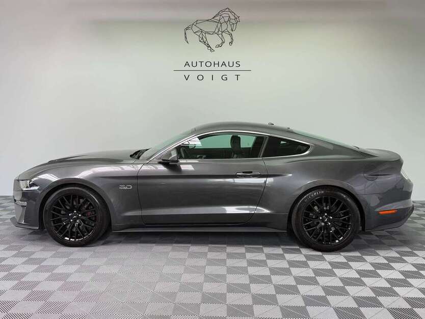 Ford Mustang 75.461 km 38.500 € Radevormwald 42477