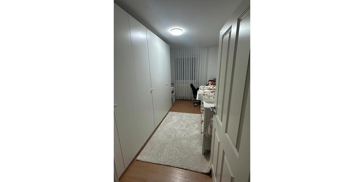 Etagenwohnung Bochum Höntrop - 3 Zimmer, 83 m&sup2;, 168.000&euro; | Angebot:25794383