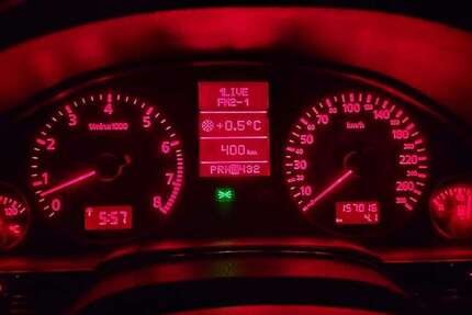 Audi A8 156.500 km 7.350 &euro; Gelsenkirchen 45892