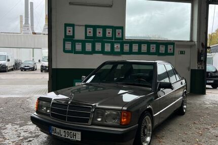Mercedes-Benz 190 184.485 km 8.200 € Hagen 58099