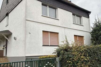 Haus Holzwickede - 9 Zimmer, 209 m&sup2;, 395.000&euro; | Angebot:24769016