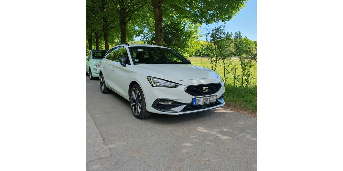 Seat Leon 126.700 km 14.999 &euro; Gelsenkirchen 45886
