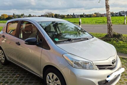 Toyota Yaris 190.750 km 3.500 &euro; Herten 45701
