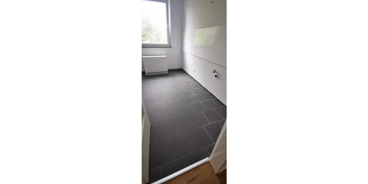 Etagenwohnung Velbert Velbert-Mitte - 3 Zimmer, 77 m&sup2;, 529&euro; | Angebot:26375768