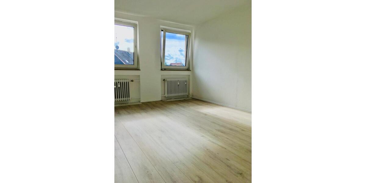 Etagenwohnung Hagen Hagen-Mitte - 1 Zimmer, 67 m&sup2;, 460&euro; | Angebot:27577134