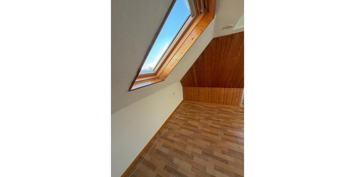 2,5 Zimmer Mansardenwohnung, ideal für Studenten in Eppendorf 2 zimmer