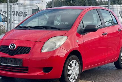Toyota Yaris 174.000 km 2.999 € Wuppertal 42389