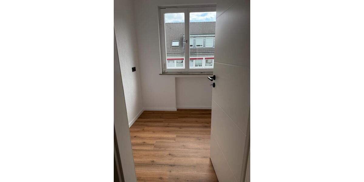 Etagenwohnung Dortmund Hörde - 3 Zimmer, 76 m&sup2;, 900&euro; | Angebot:27541391