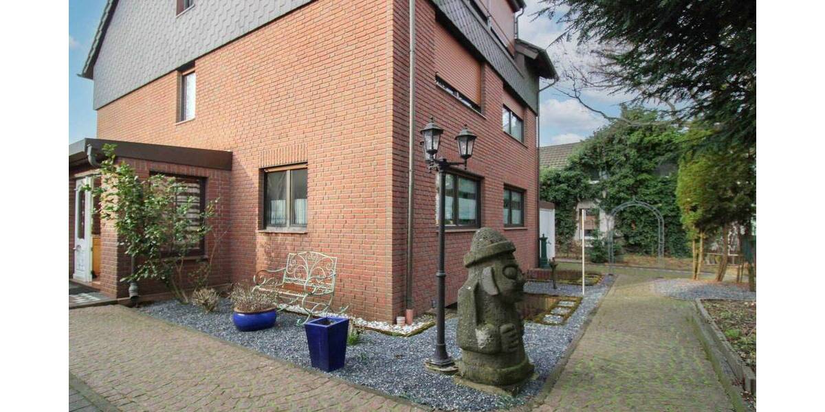 Einfamilienhaus Essen Frintrop - 6 Zimmer, 899.000&euro; | Angebot:26841825