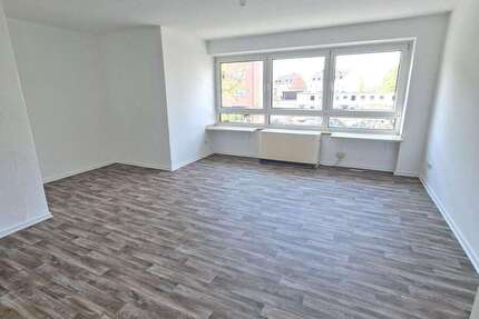 Wohnung Duisburg Neudorf-Süd - 1.5 Zimmer, 34 m&sup2;, 420&euro; | Angebot:26918328
