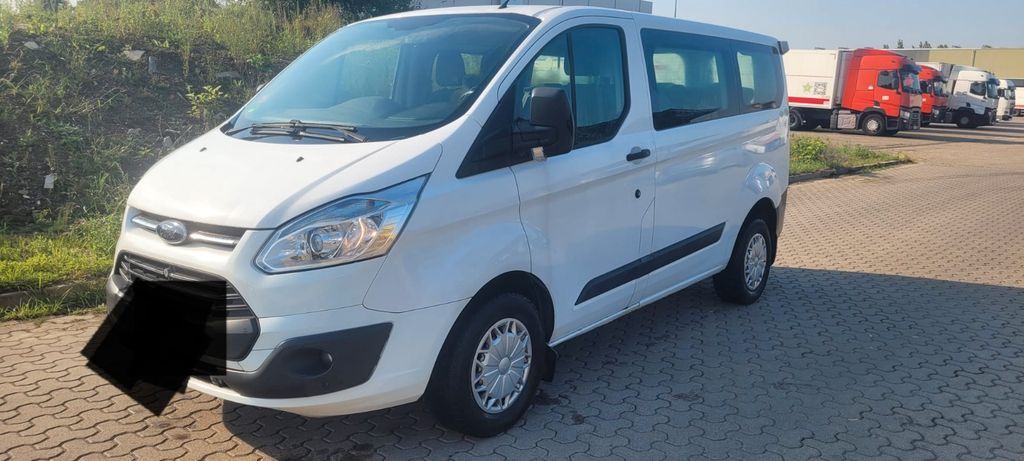 Ford Transit Custom 157.000 km 9.999 € Essen 45279