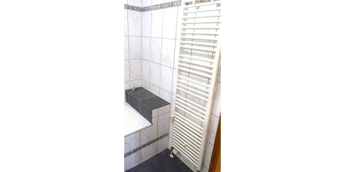 Etagenwohnung Ennepetal - 2 Zimmer, 68 m&sup2;, 220.000&euro; | Angebot:27230017