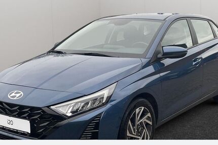 Hyundai i20 30.879 km 15.090 &euro; Recklinghausen 45657