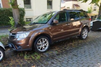 Fiat Freemont 85.000 km 11.999 € Duisburg 47167