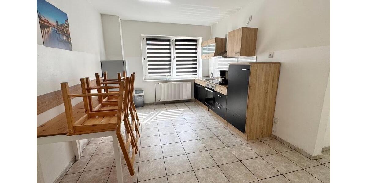 Sanierte möblierte 4,5 Zimmerwohnung 2 Bäder Einbauküche 4.5 zimmer