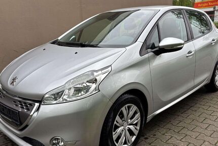 Peugeot 208 141.000 km 6.987 € Gelsenkirchen 45881