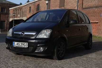 Opel Meriva 176.802 km 2.690 &euro; Essen 45326