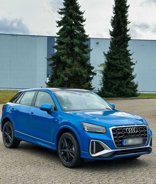 Audi Q2 11.400 km 24.500 € Ratingen 40880