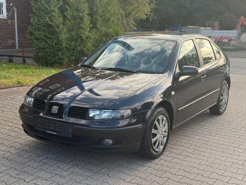 Seat Leon 181.273 km 3.450 € Dortmund 44149