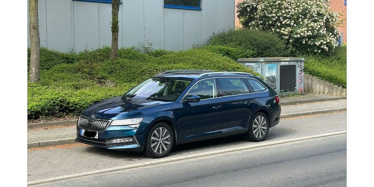 Skoda Superb 52.000 km 20.500 &euro; Essen 45147
