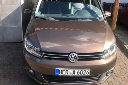VW Touran 131.000 km 8.700 € herne 44628