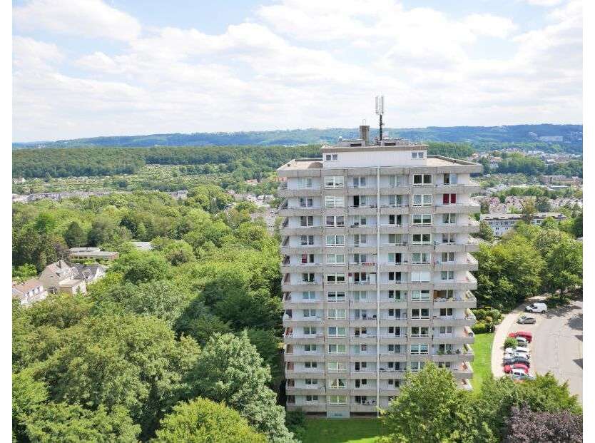Wohnung zum Mieten in Wuppertal 327 € 32 m²