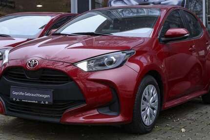 Toyota Yaris 25.080 km 11.489 &euro; Gelsenkirchen 45894