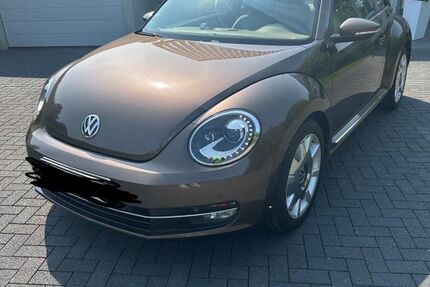 VW Beetle 111.075 km 8.600 € Dortmund 44269