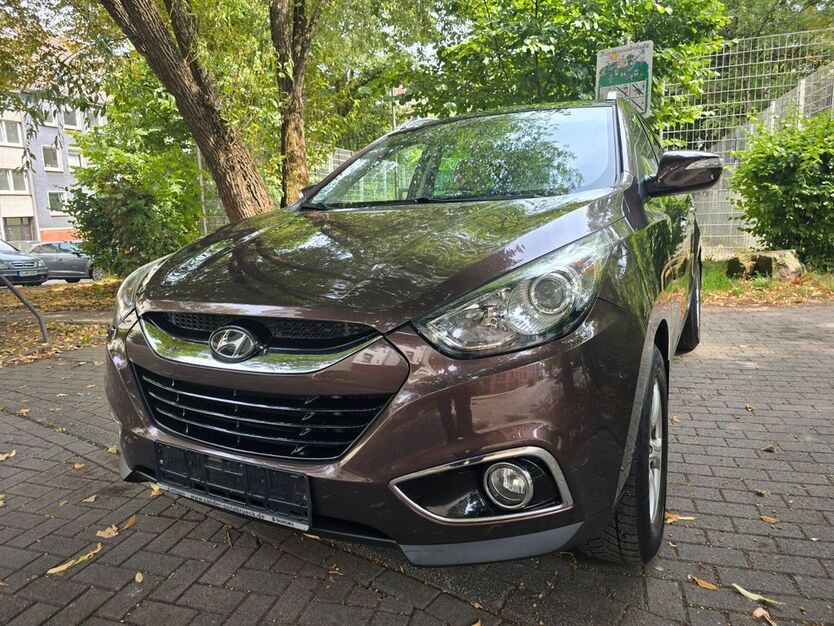 Hyundai ix35 173.000 km 8.400 € Essen 45144