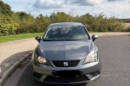 Seat Ibiza 118.000 km 7.590 € Essen 45355