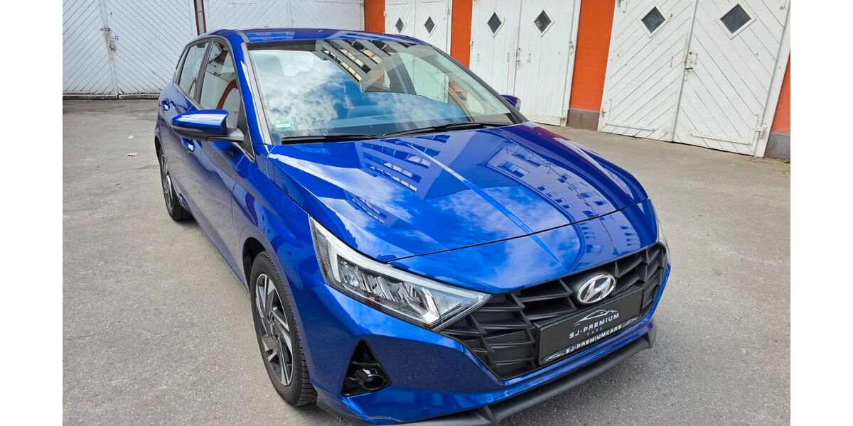 Hyundai i20 59.300 km 9.950 &euro; Wuppertal 42103