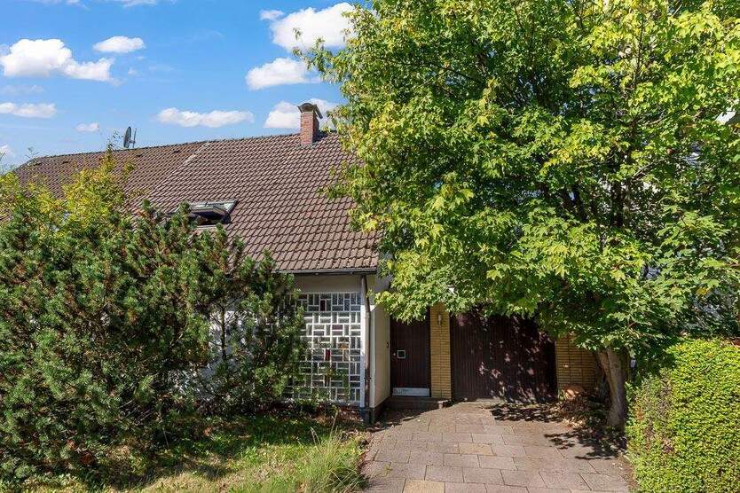 Charmante Doppelhaushälfte mit Potenzial - Essen-WerdenFischlaken 3 zimmer