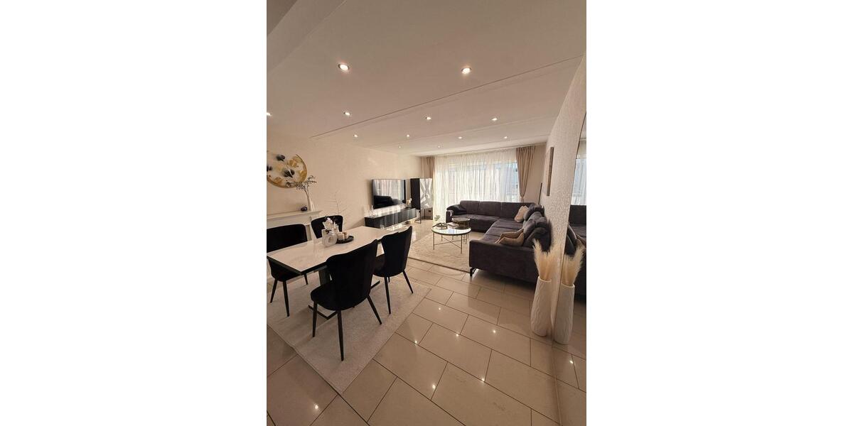 Dachgeschoßwohnung Schwerte - 3.5 Zimmer, 74 m&sup2;, 239.000&euro; | Angebot:25270495