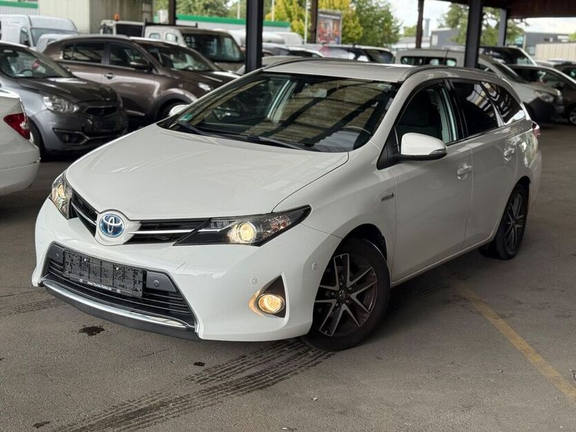 Auris