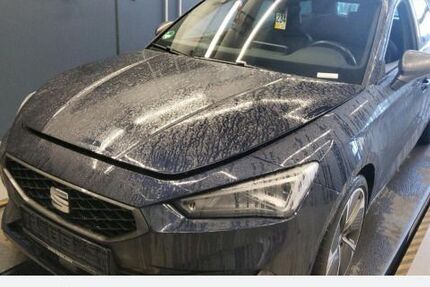 Seat Leon 47.768 km 24.570 &euro; Recklinghausen 45663