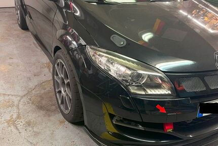 Renault Megane 106.000 km 21.100 &euro; Oberhausen 46149