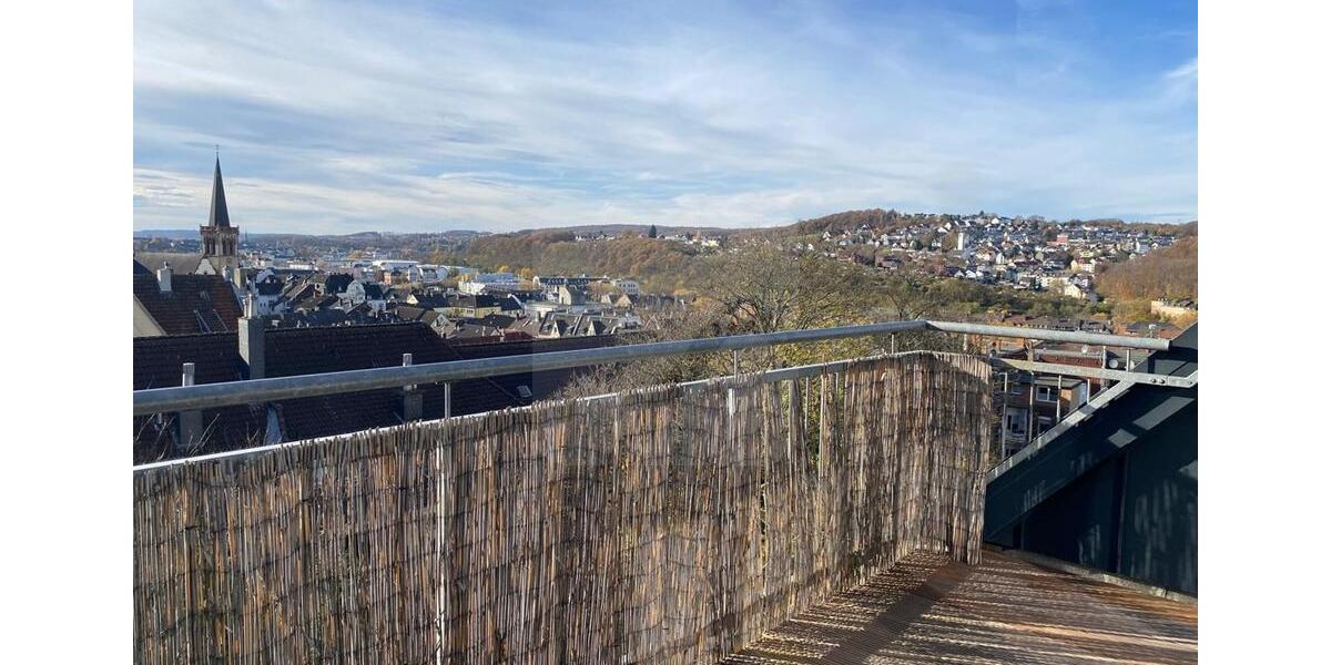 Hagen-Wehringhausen: Attraktive Loft-Wohnung mit Dachterrasse im Jugendstilhaus 4 zimmer