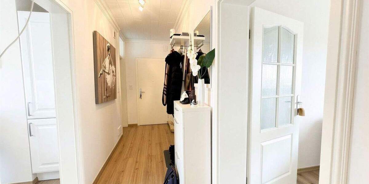 Etagenwohnung Wuppertal Langerfeld - 5 Zimmer, 132 m&sup2;, 289.000&euro; | Angebot:25401705