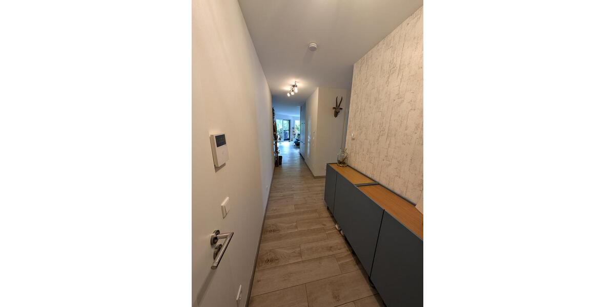 Moderne 2,5-Zimmer Wohnung mit Balkon ins Grüne, Baujahr 2021! 2.5 zimmer