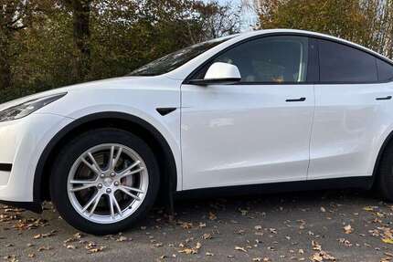 Tesla Model Y 51.000 km 26.999 &euro; Haltern an See 45721