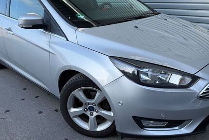 Ford Focus 134.000 km 7.999 &euro; Wuppertal 42285