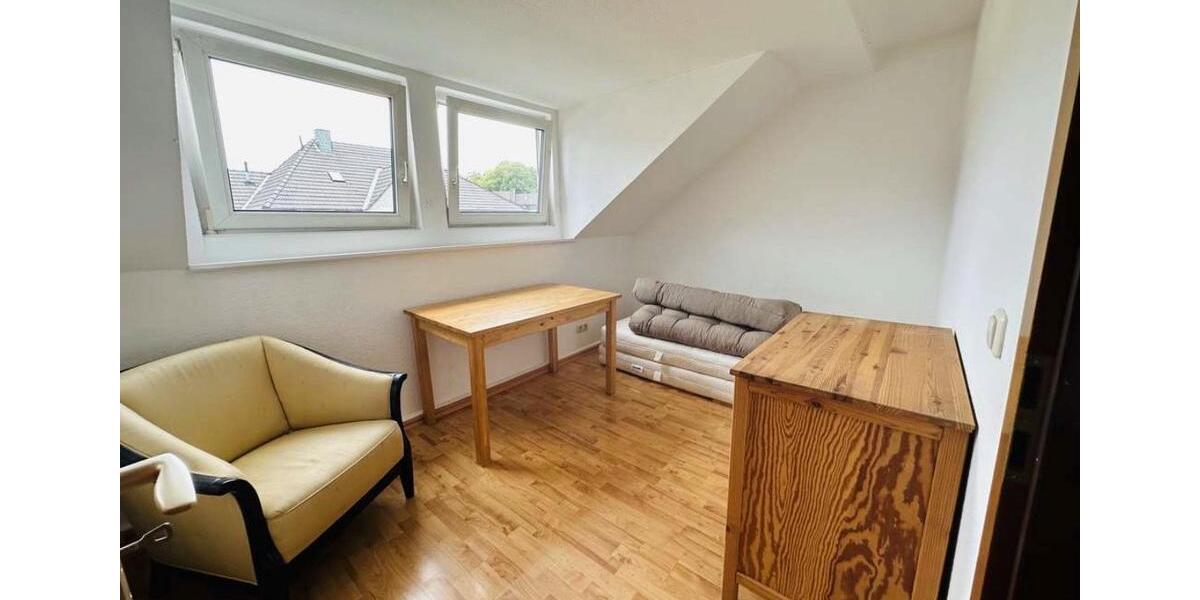 Dachgeschoßwohnung Essen Stadtbezirk IX - 2 Zimmer, 36 m&sup2;, 475&euro; | Angebot:25612943