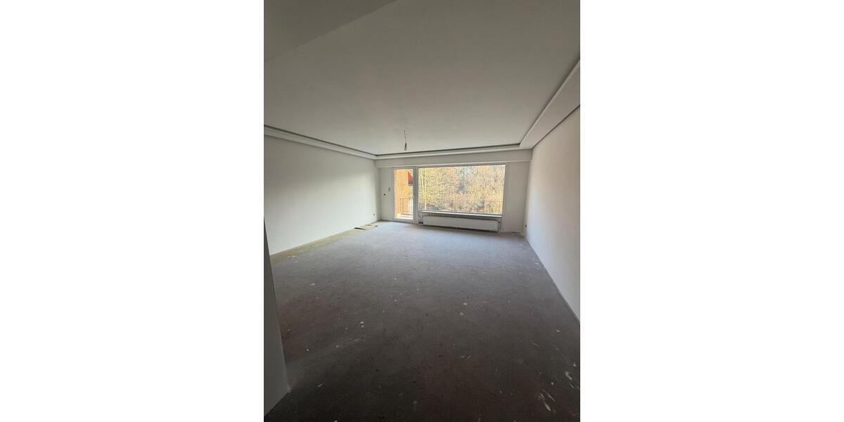 Kernsaniertes Einfamilien-Endhaus mit Garage 7 zimmer