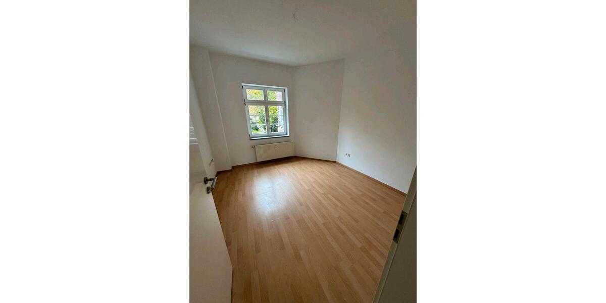 Etagenwohnung Gelsenkirchen Rotthausen - 3 Zimmer, 89 m&sup2;, 860&euro; | Angebot:25780019