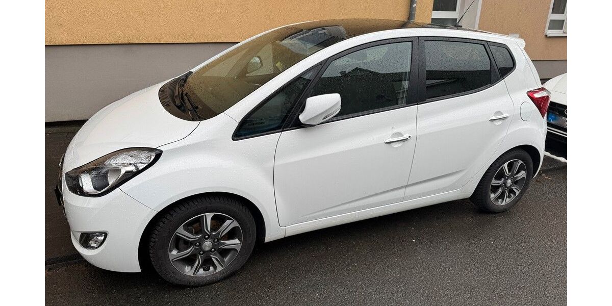 Hyundai ix20 39.200 km 13.600 &euro; Wuppertal 42277